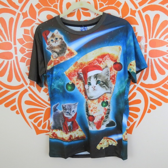 Mr. 1991 INC Tops - Graphic Pizza Kitten Christmas T-Shirt!!!